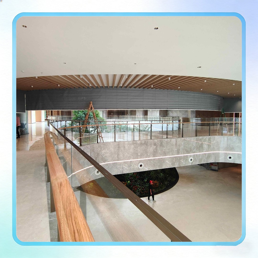 京智安 · 弧形电动挡烟垂壁